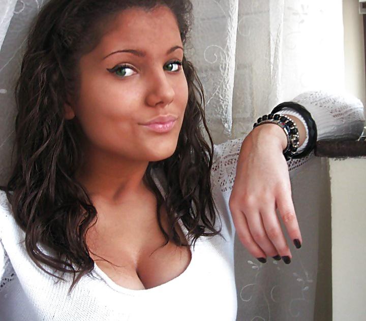 25P Serbian FB teen whores IV