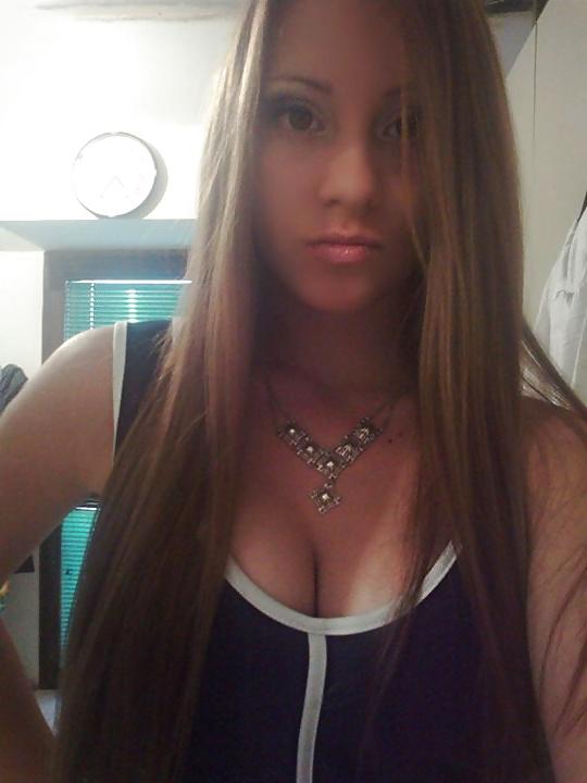 25P Serbian FB teen whores V