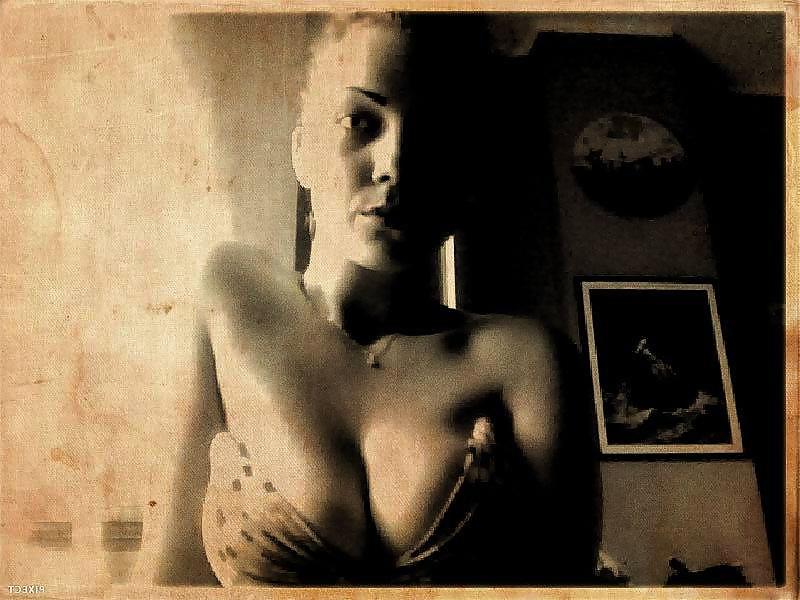 25P Serbian FB teen whores V