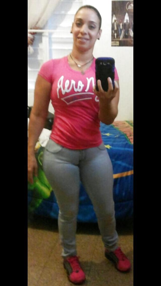 17P THICK LATIN MILF 1.