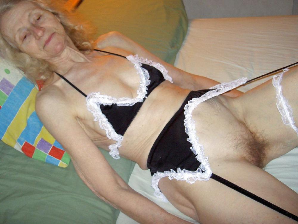 10P French granny Josee from Belgium