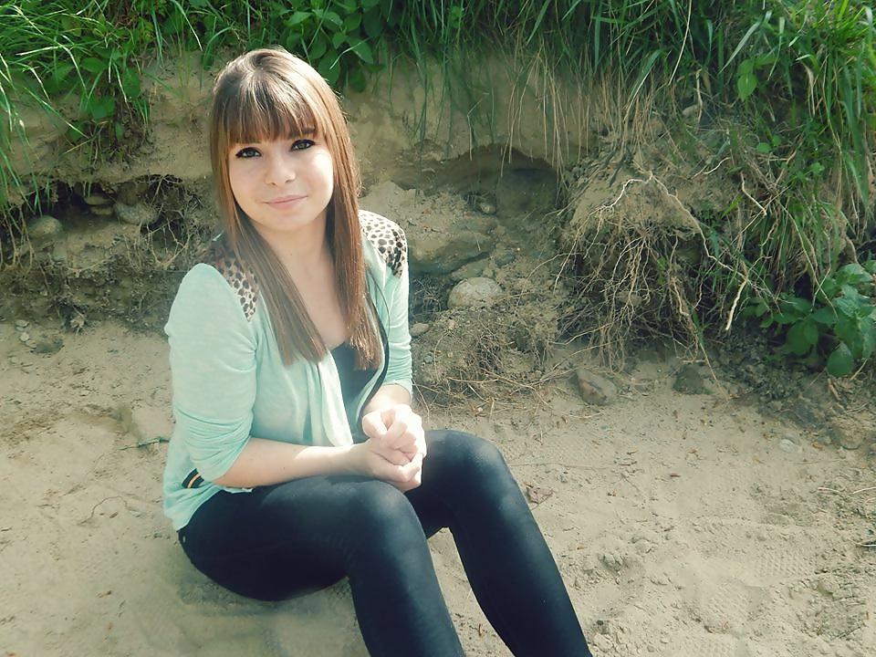 16P Mathllde. Sexy French girl.