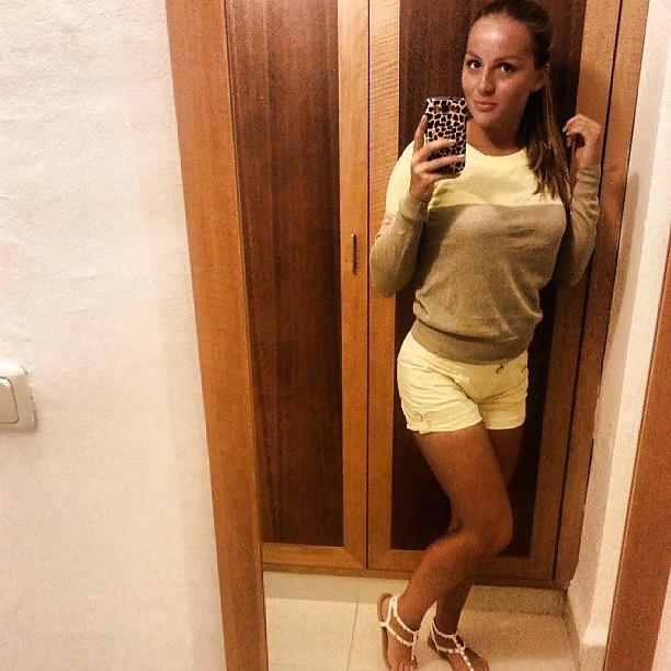 25P Sexy Serbian girls 40