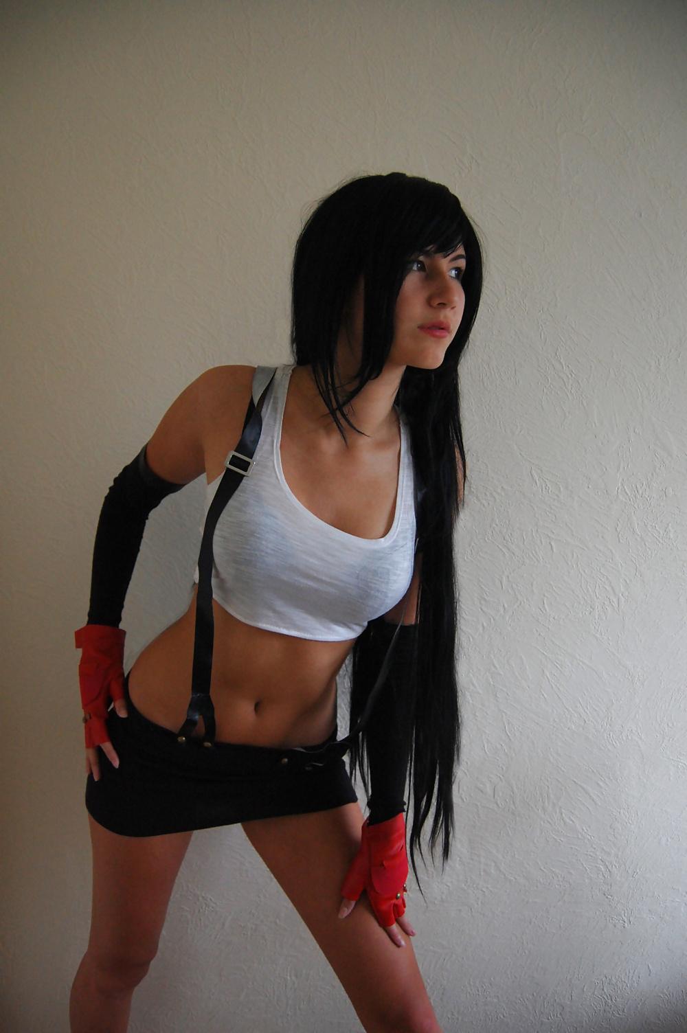 25P Cosplay Clique