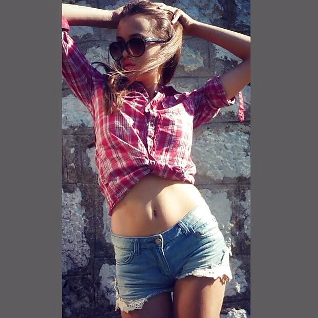 25P Serbian teens - Srpske tinejdzerke - Srpske klinke 2