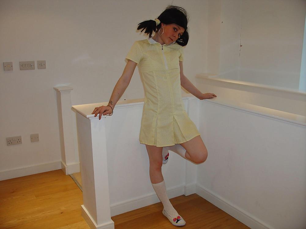 25P Dublin Tramp likes dressing up