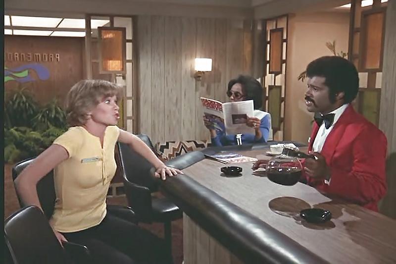 10P Lauren Tewes Love Boat