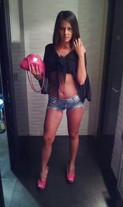 25P Serbian teen sluts 1