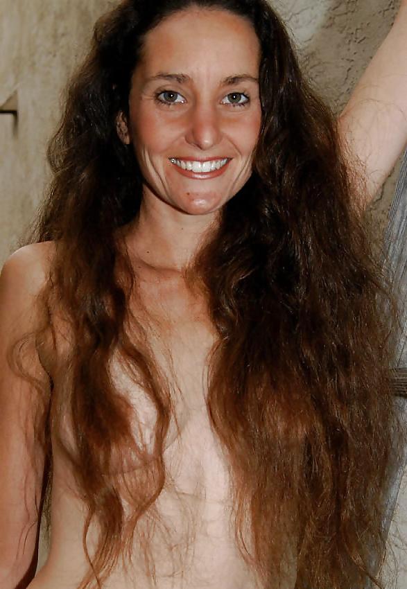 25P Hairy Beauty