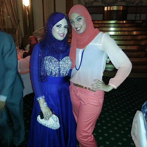 25P Arab beauty 25 - Cum on her