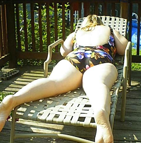 25P My wife in swimsuits..