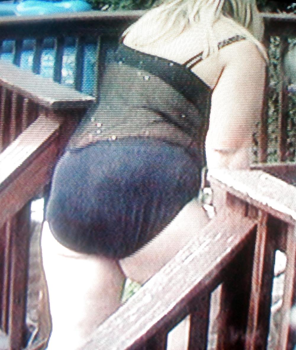 25P My wife in swimsuits..