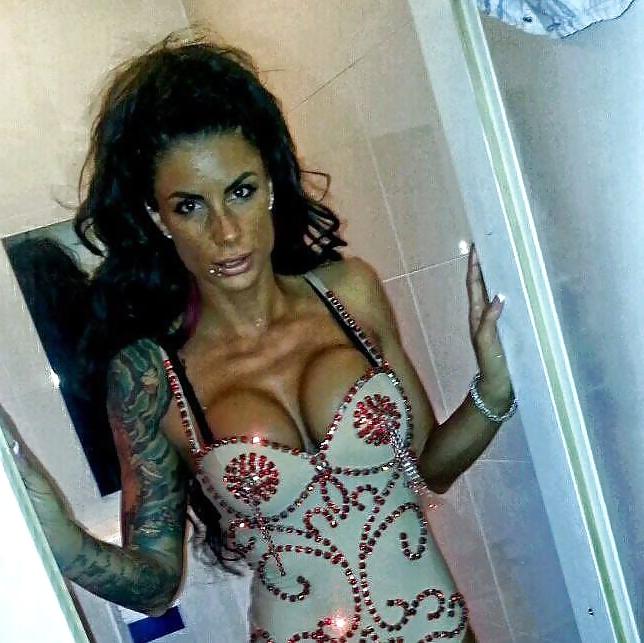 15P Serbian beautiful big boobed tattooed strip girl