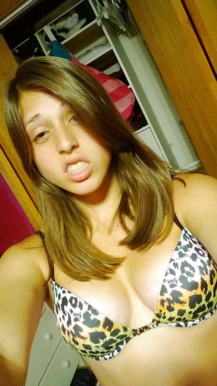 22P Sexy Teen Little Lexi Selfies