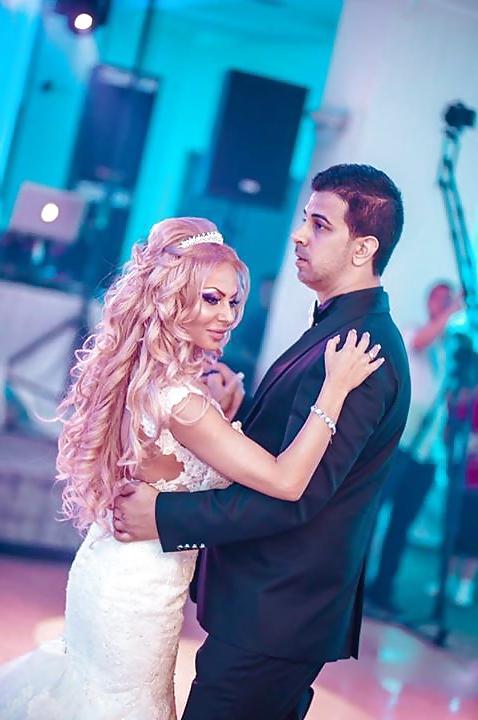 25P Dirty wife on her wedding