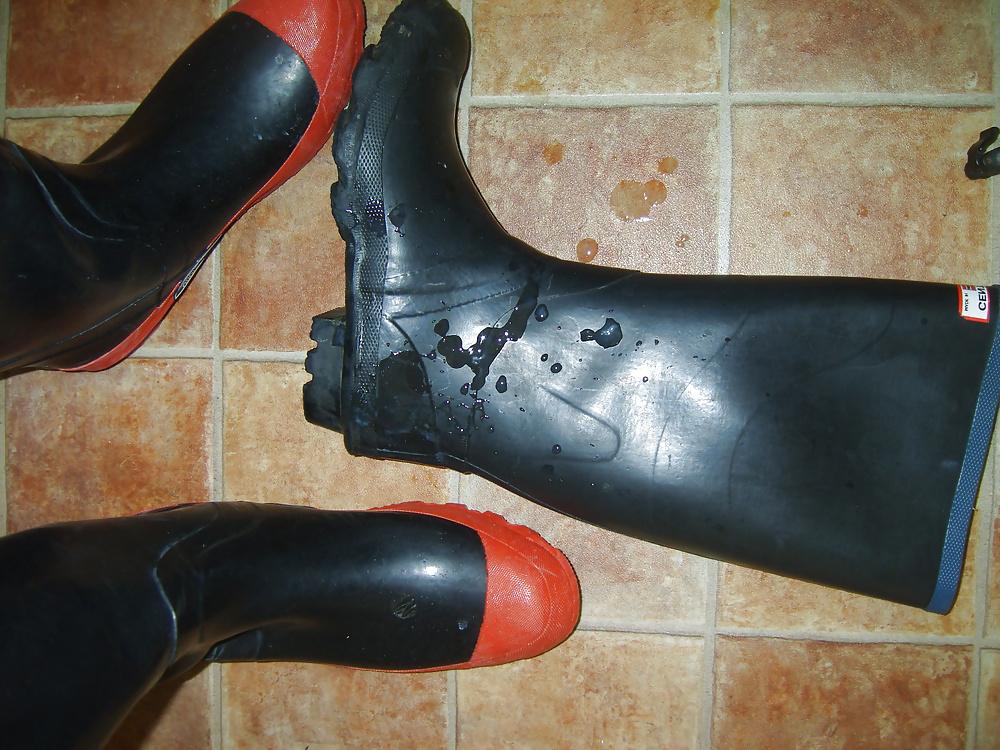 25P All my own work....dirty wellies.