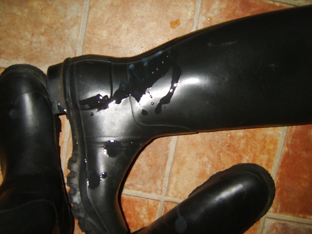 25P All my own work....dirty wellies.
