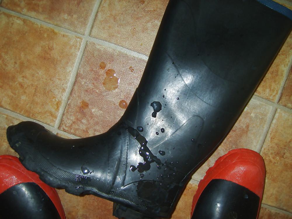 25P All my own work....dirty wellies.