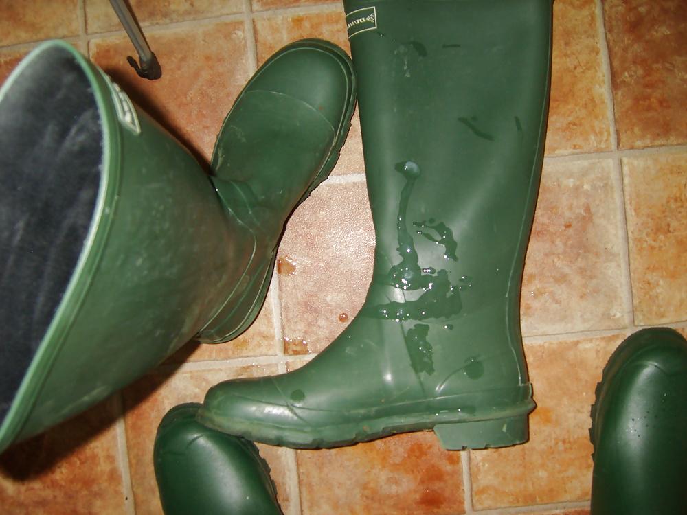 25P All my own work....dirty wellies.