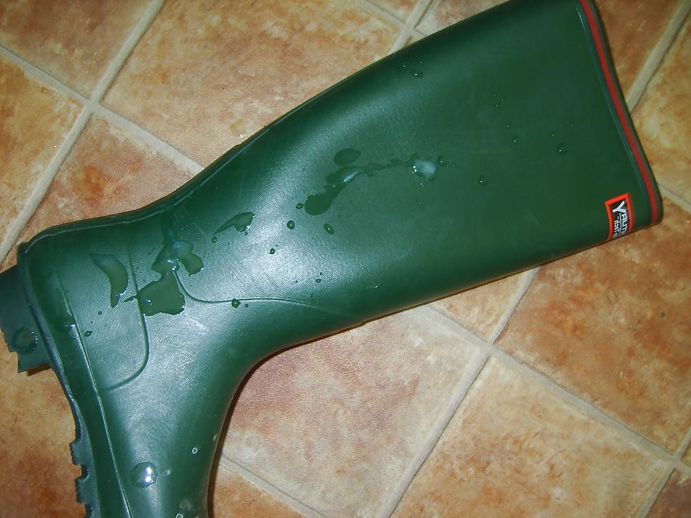 25P All my own work....dirty wellies.