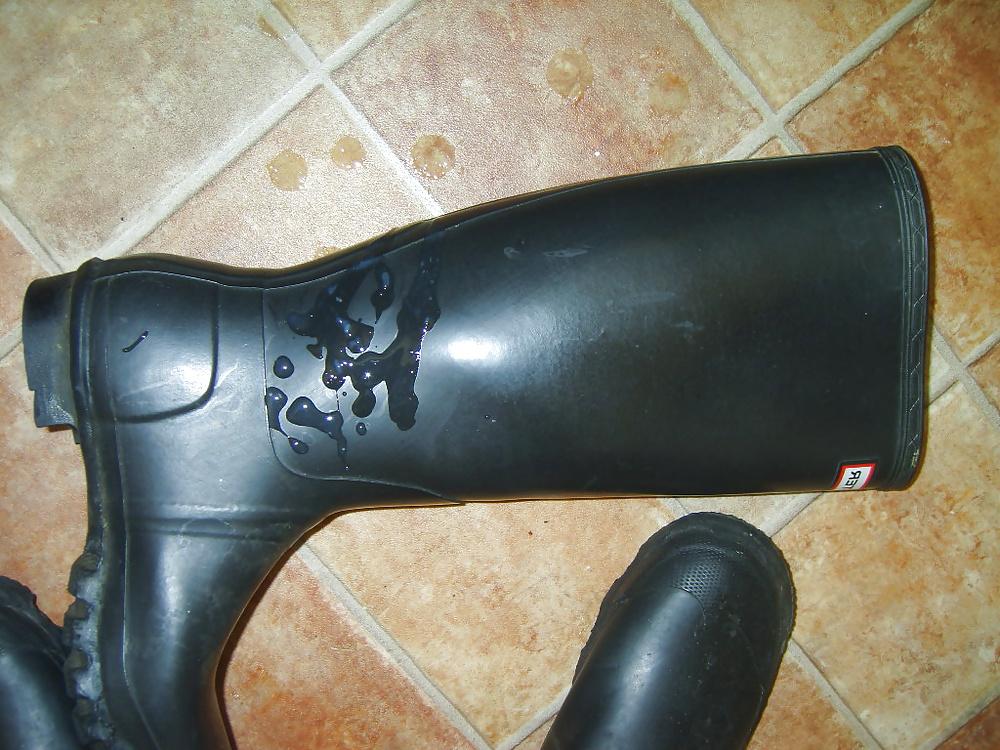 25P All my own work....dirty wellies.