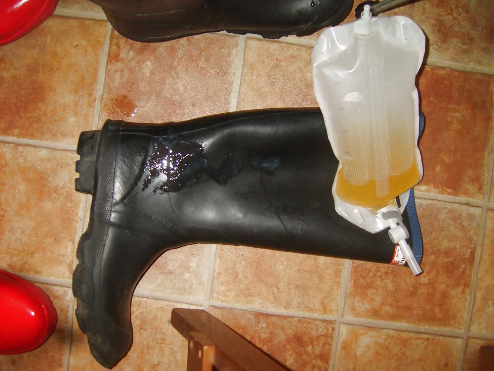 25P All my own work....dirty wellies.