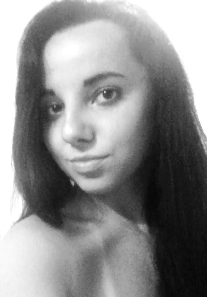 25P Cute Serbian teen Kristina