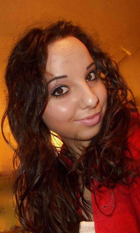 25P Cute Serbian teen Kristina