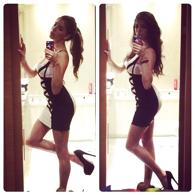 25P Arab beauty 30 - Cum on her