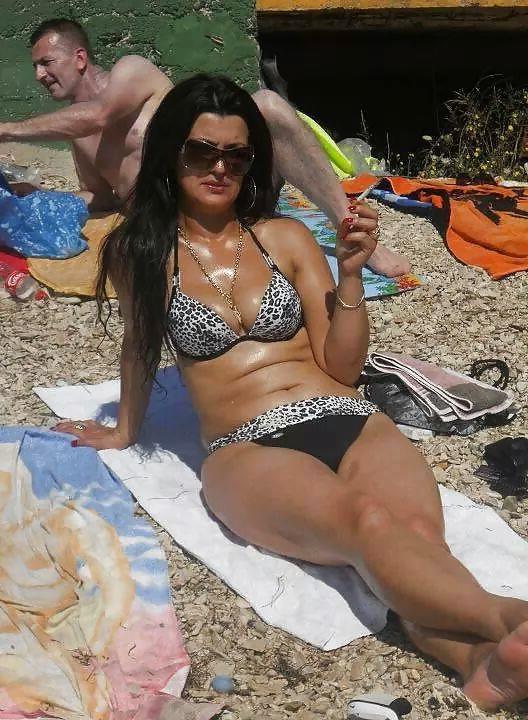 25P HOT Serbian MILF'S