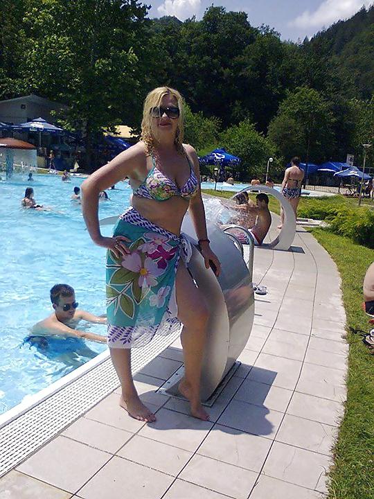 25P HOT Serbian MILF'S