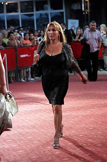 25P HOT Serbian MILF'S
