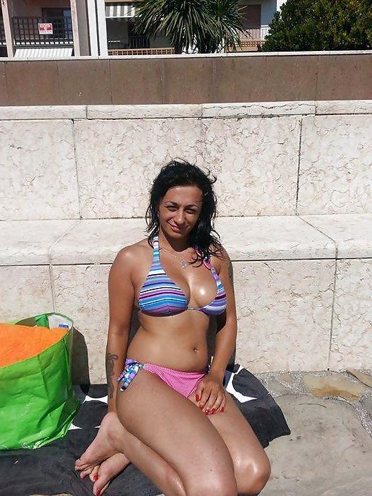 25P HOT Serbian MILF'S