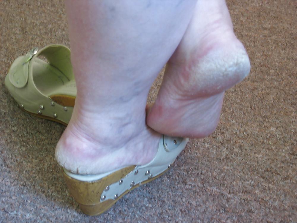11P Feet: Dirty Soles #16