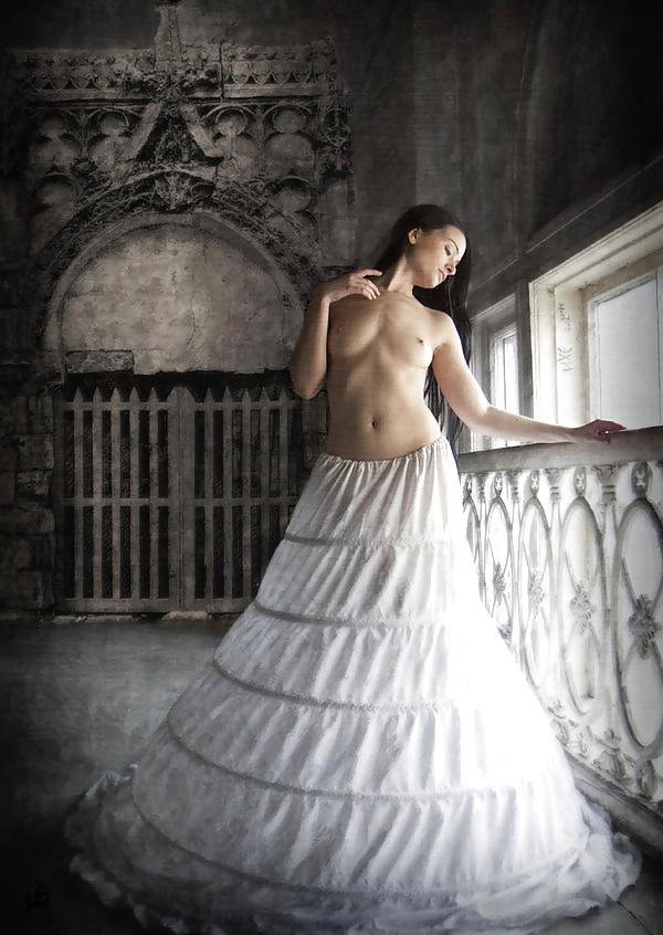 25P Sensual Dress Pictures