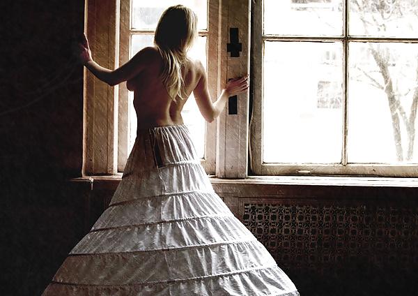 25P Sensual Dress Pictures