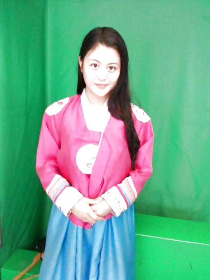 11P Korean beauty