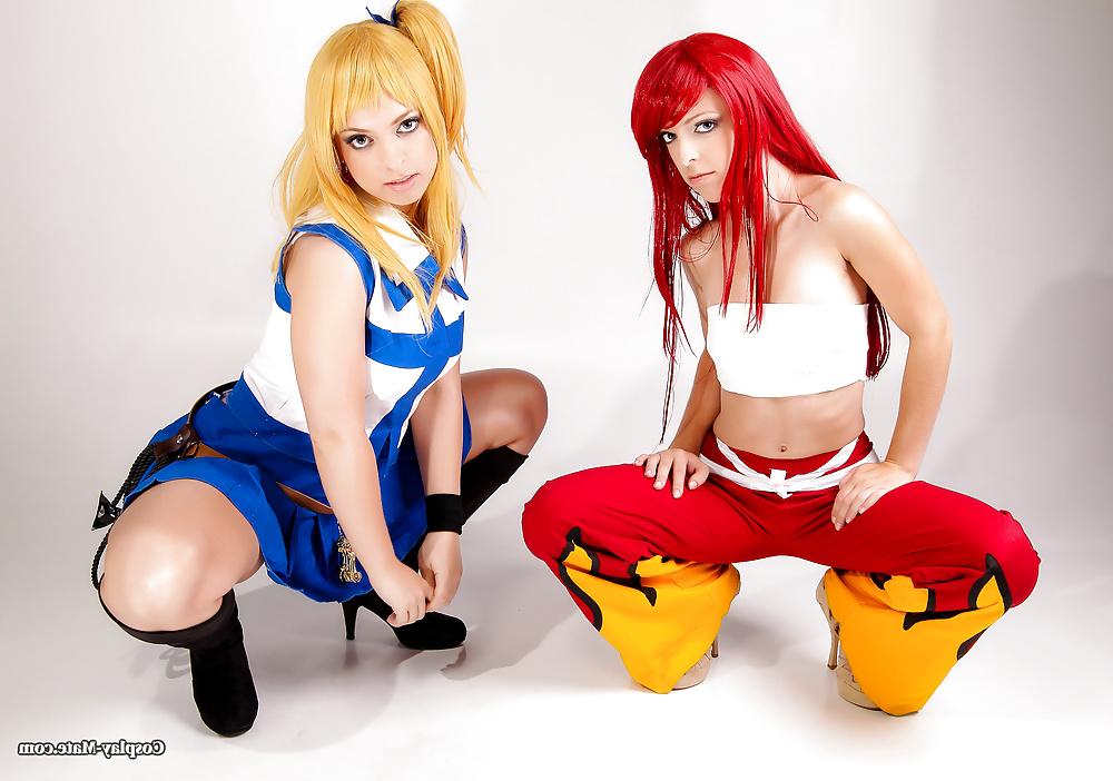 25P Fairy Tail lesbian cosplay