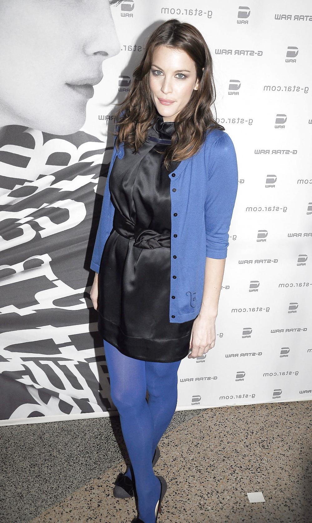 5P Liv Tyler In Blue Pantyhose