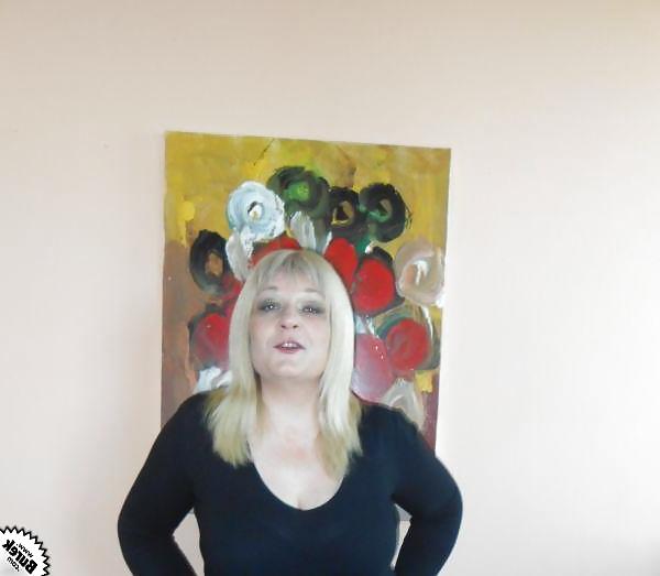 12P Serbian Milf Olga 