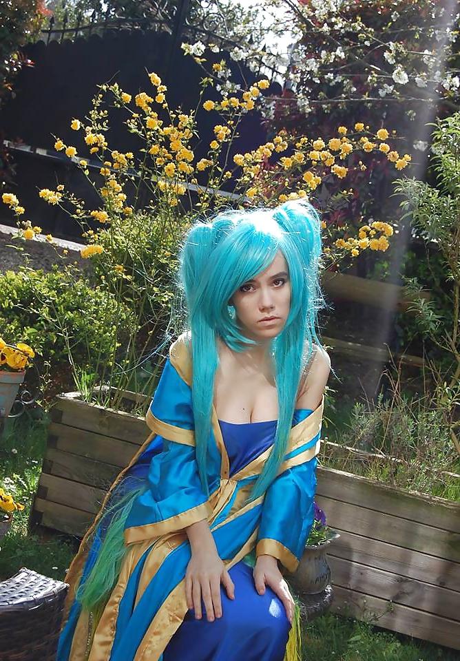 9P Cosplay of my ex