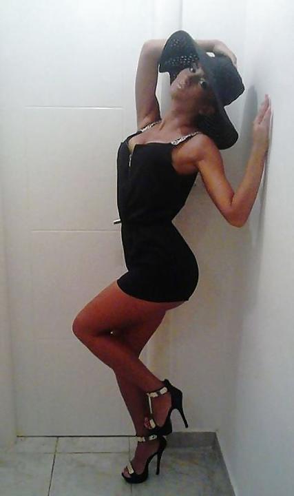 25P Hot Serbian Girls