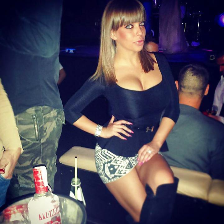 25P Hot Serbian Girls