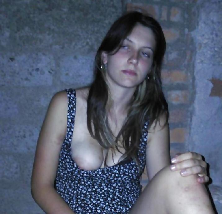 22P Nip Slip Little Tits