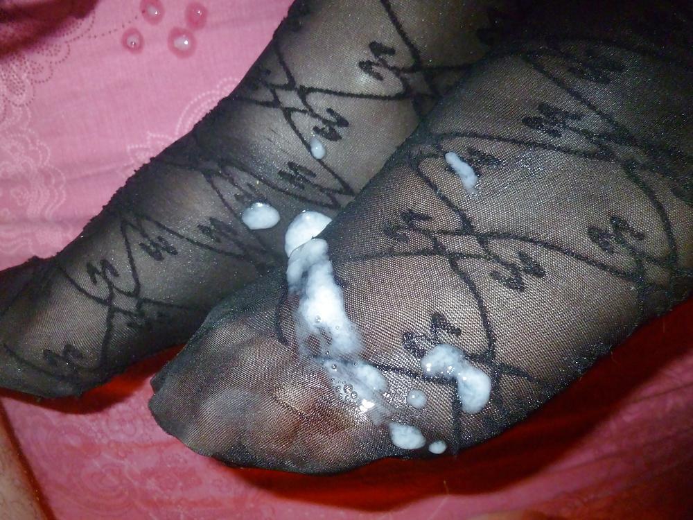 7P Footjob cyr14