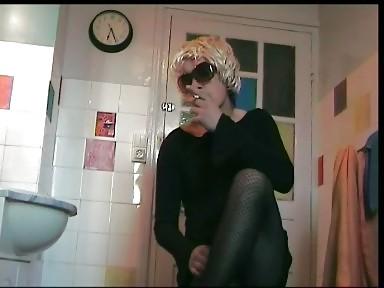 7P Sexy french girl 