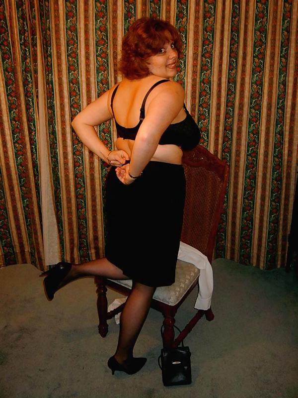 25P Busty MILF 1