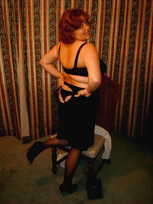 25P Busty MILF 1