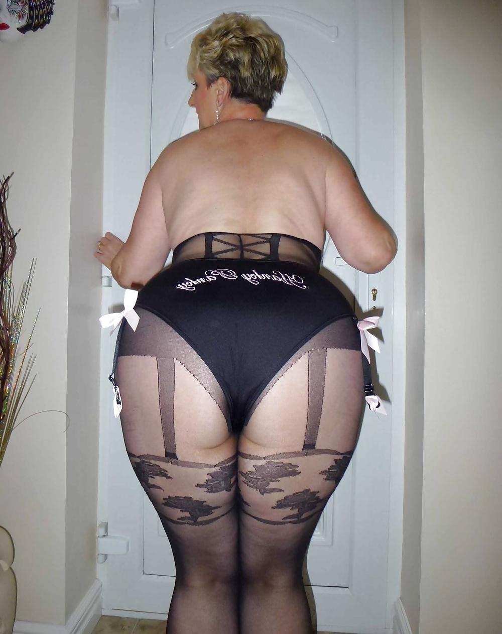 23P Women in panties under pantyhose 20