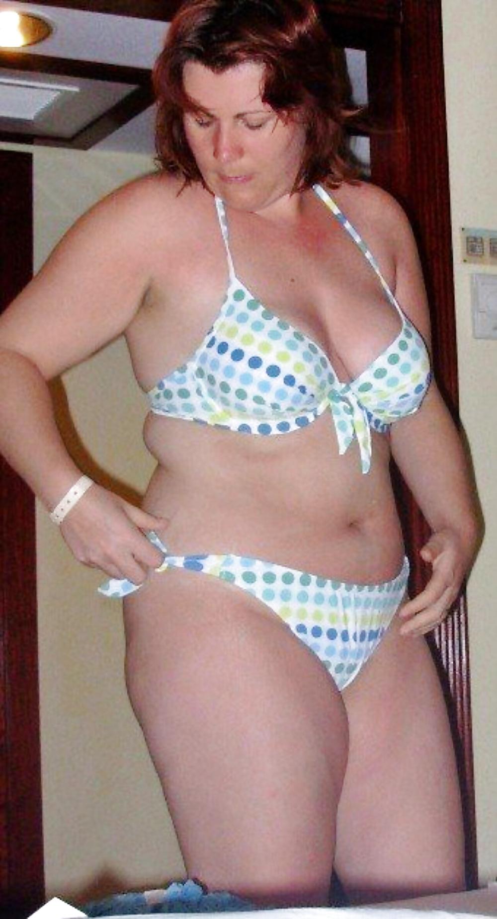 20P Kate Busty MILF Wank Slut